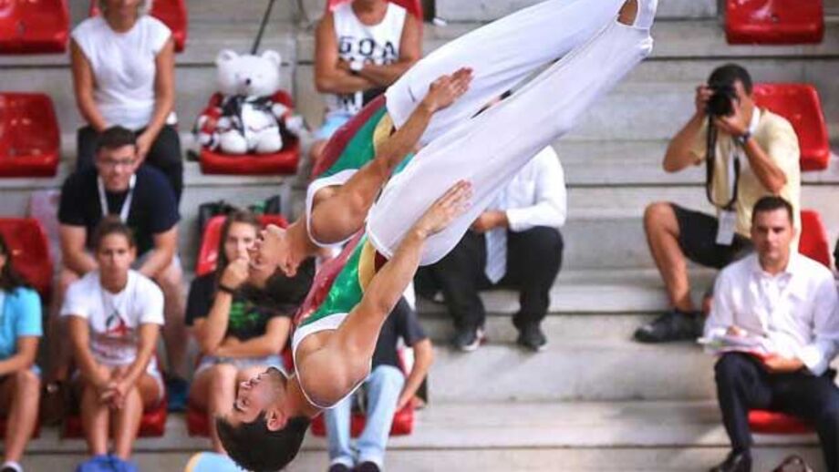 Ginástica: Trio nas meias-finais do Mundial de trampolins
