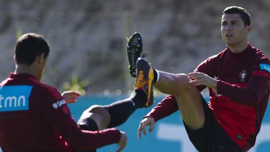 Ronaldo e Pepe prontos para a Suécia