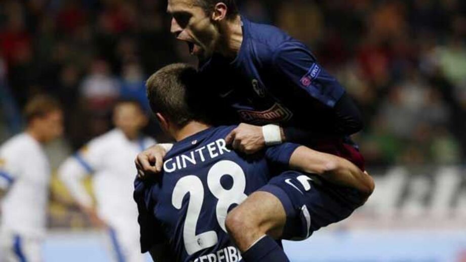 Grupo H: Friburgo supera Slovan Liberec