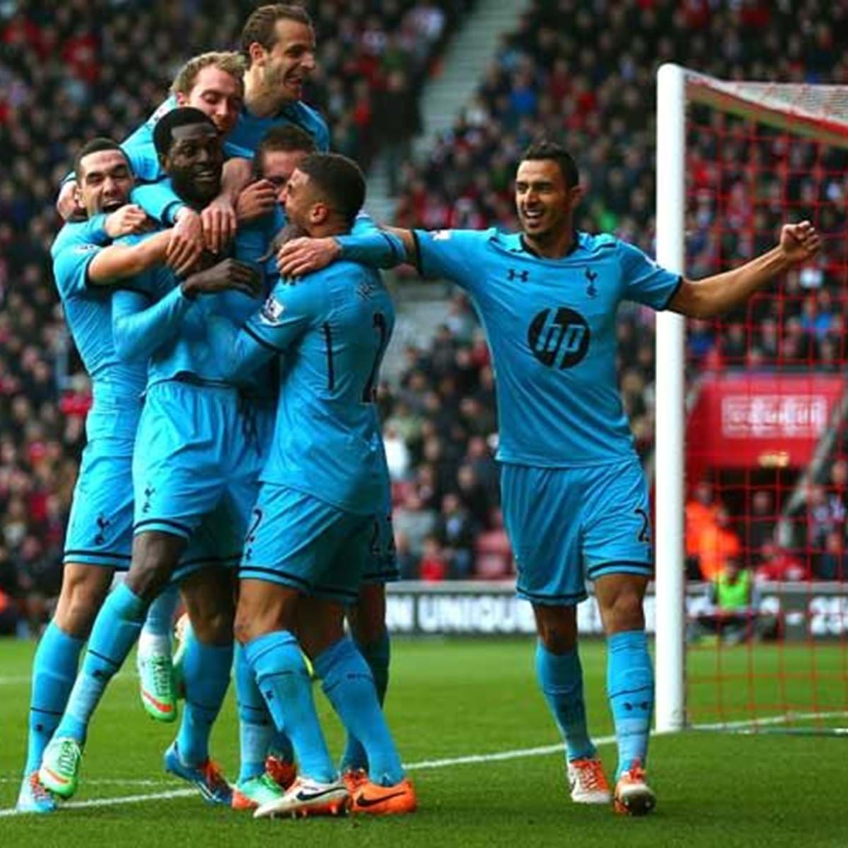 Luton Town garante subida à Premier League - Inglaterra - Jornal Record