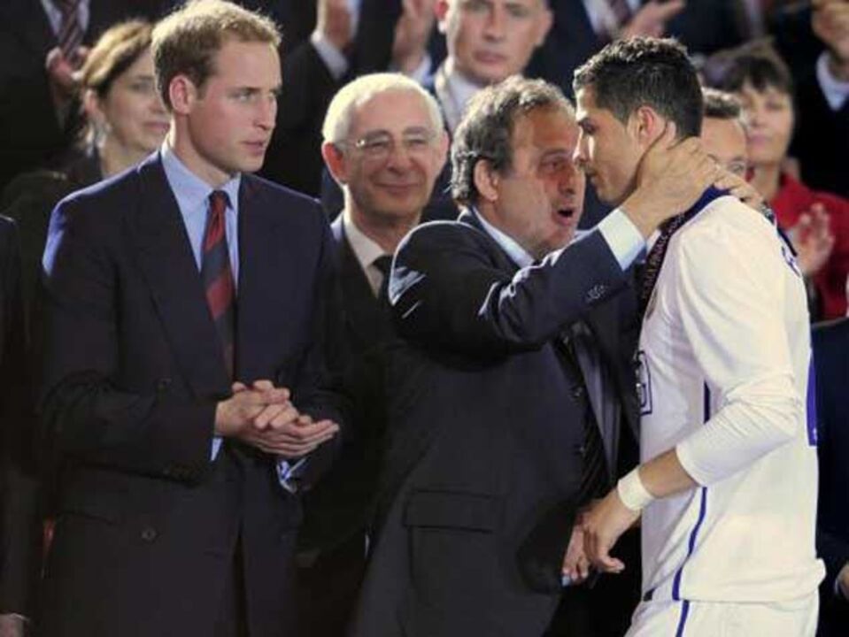 Ronaldo é espinha encravada na garganta de Michel Platini