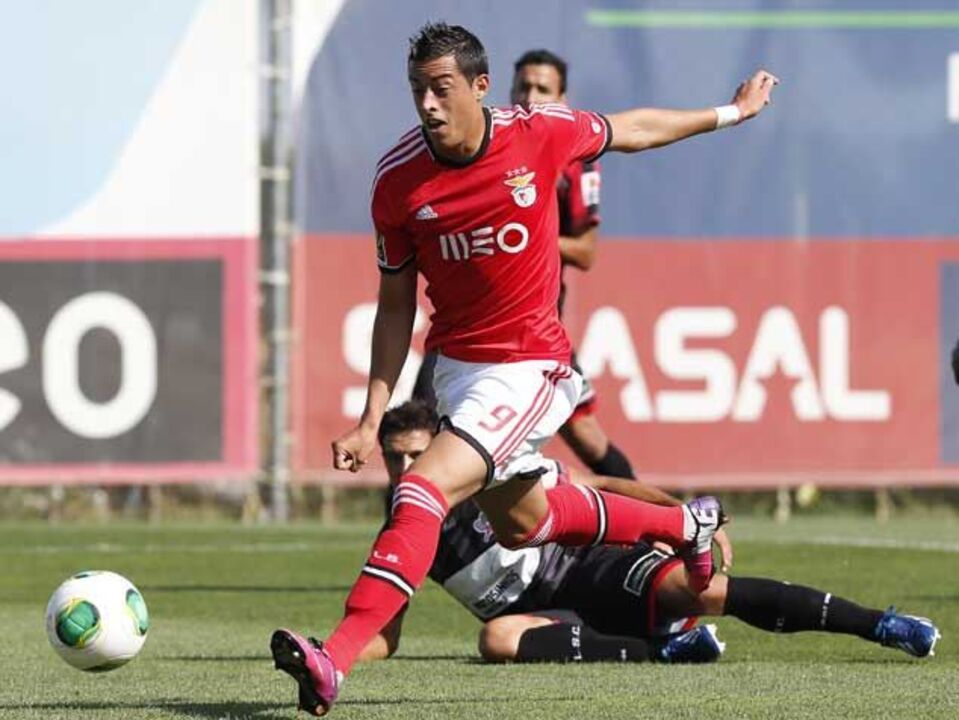 Funes Mori trabalhado para o lugar de Cardozo