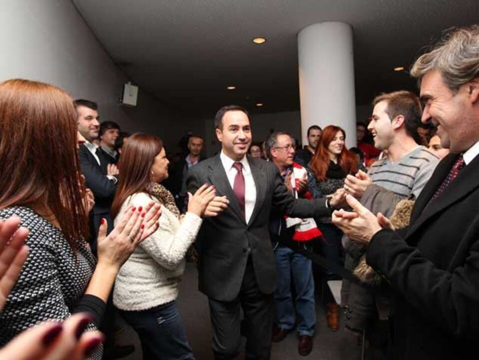 António Salvador reeleito na presidência