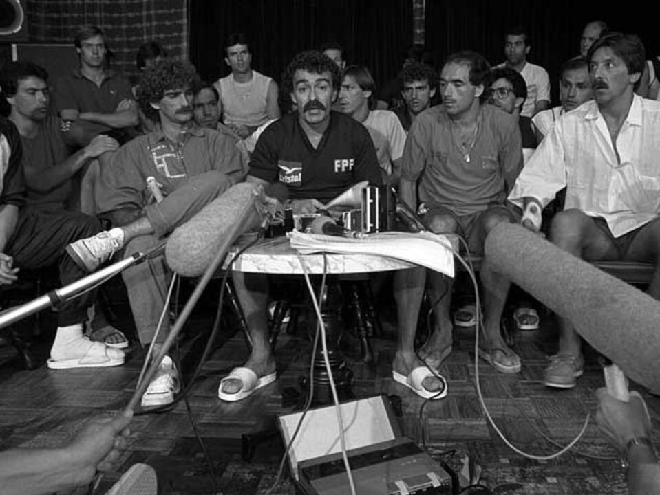 A noite dos elevadores no topo do La Torre