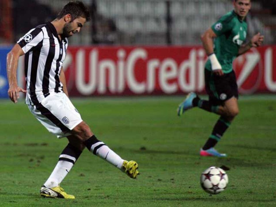 Athanasiadis: «Katsouranis e Miguel Vítor ajudam»