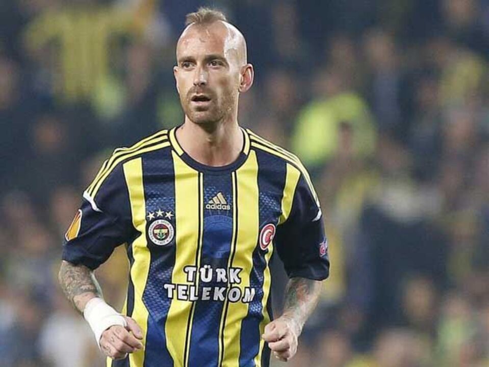 Turquia: Goleada do Fenerbahçe de Raul Meireles