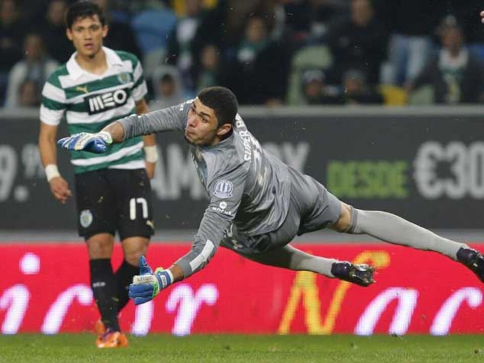 Até Hulk chegou a ser vítima de Fabiano