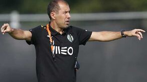 Leonardo Jardim chama 19 jogadores para o ataque à liderança
