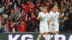 Foram já sete a abrir a porta a Fernando