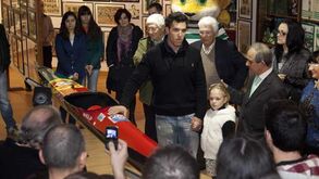 Canoa com história no museu do Sporting em Leiria