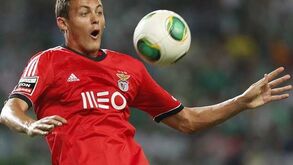 Chelsea aproxima-se na corrida por Matic