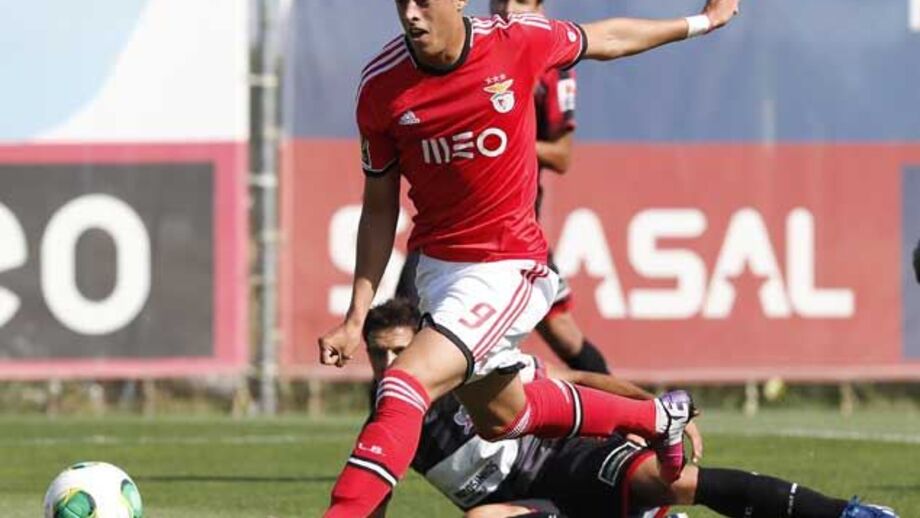 Funes Mori trabalhado para o lugar de Cardozo