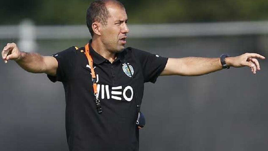 Leonardo Jardim chama 19 jogadores para o ataque à liderança