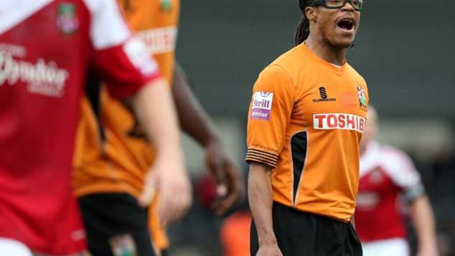 Edgar Davids põe ponto final na carreira de jogador