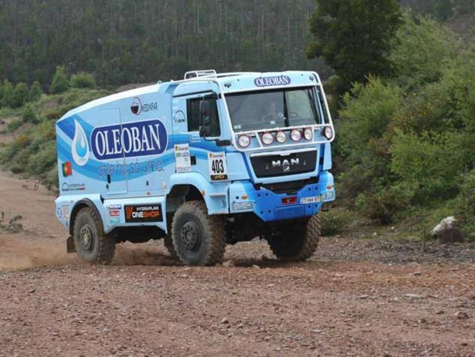 Africo Eco Race: Elisabete Jacinto 2.ª nos camiões