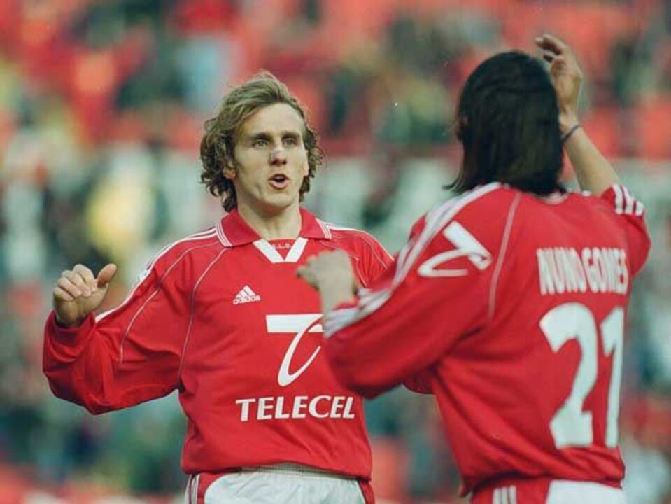 Poborsky foi herói na Taça em jogos de Nuno Gomes