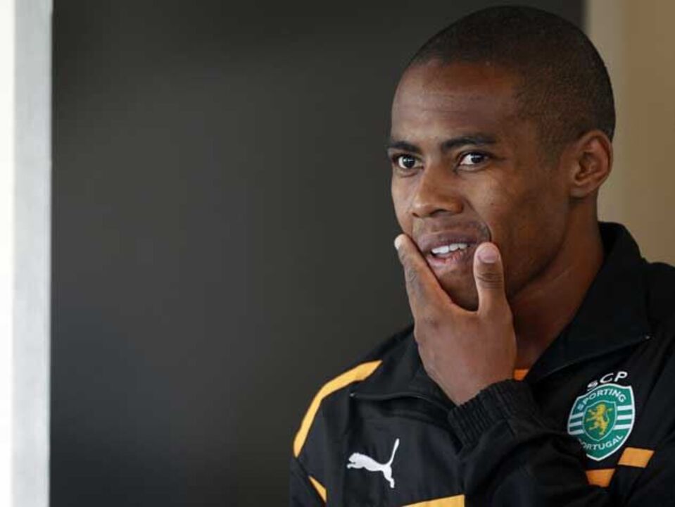 Elias começa hoje a treinar-se... na equipa B