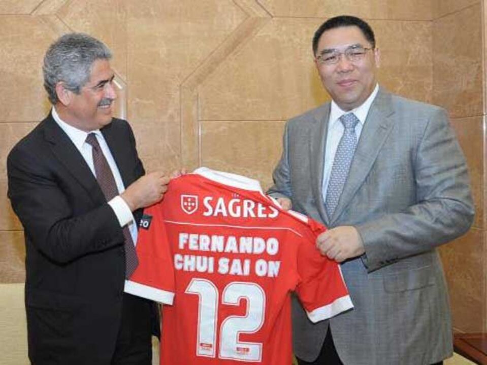 Fernando Chui Sai On: «Eusébio tem dimensão mundal»