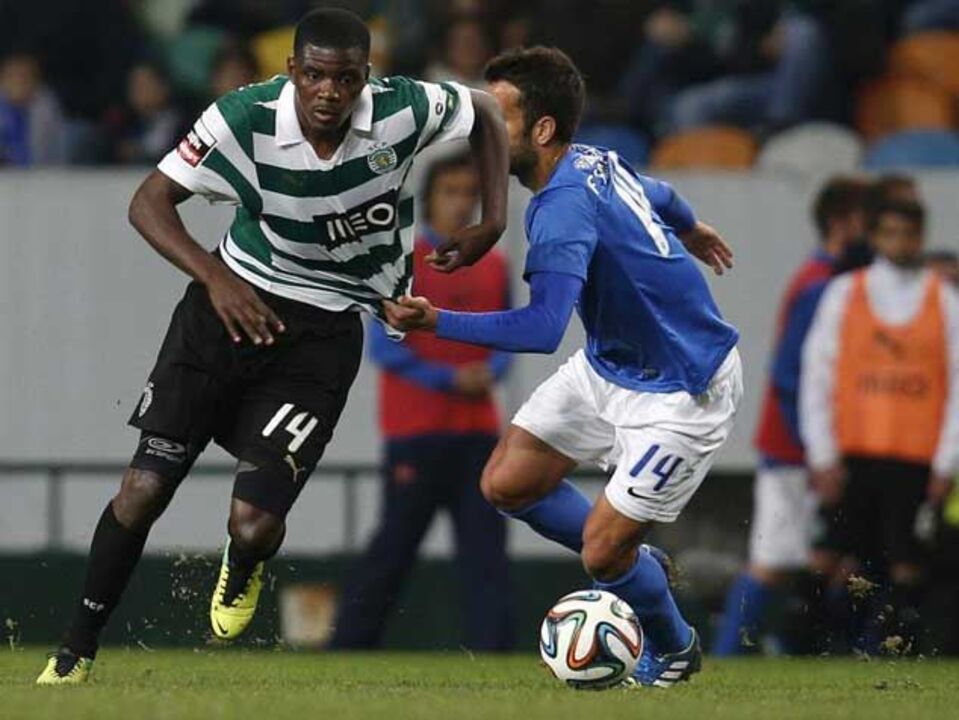 William Carvalho eleito jogador do mês de dezembro