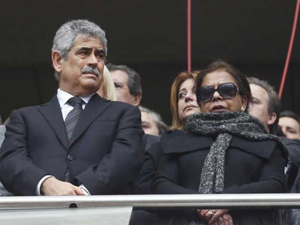 Águias pedem "silêncio total" na homenagem a Eusébio 
