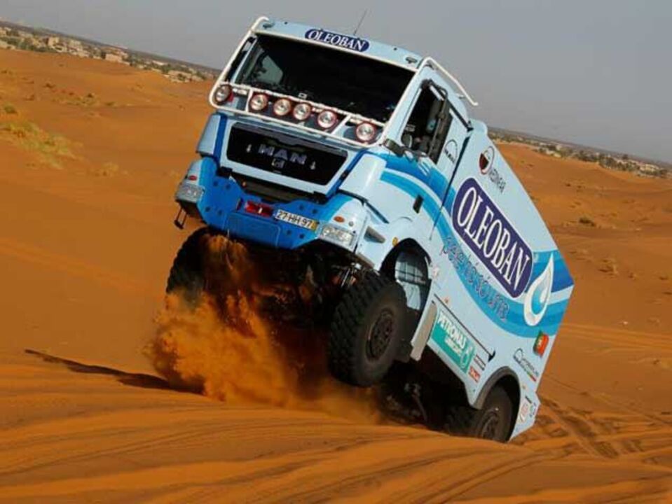 Africa Eco Race: Elisabete Jacinto cai para terceiro