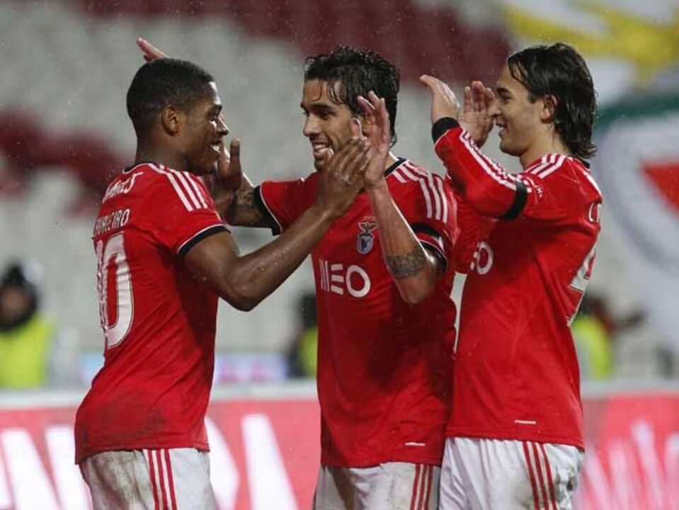 Cavaleiro já fatura entre os "grandes"