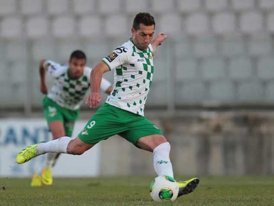 Moreirense-U. Madeira, 3-0: vitória fácil do líder