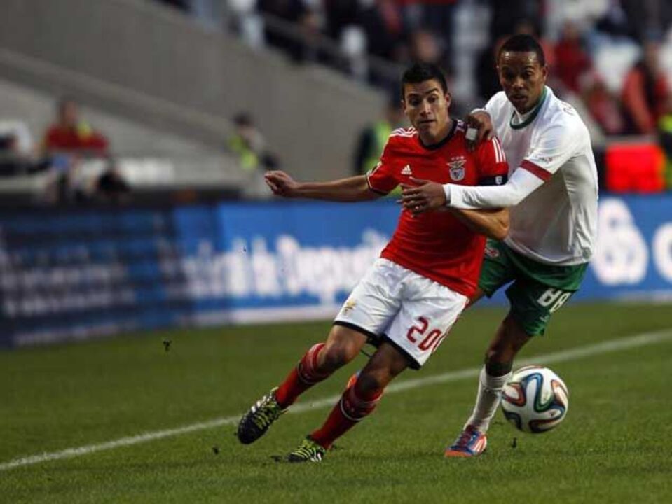 Gaitán: «Quero cumprir o meu contrato»