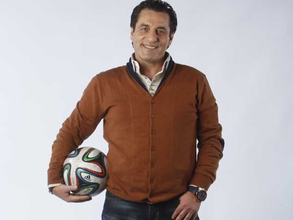 Paulo Futre dá a tática