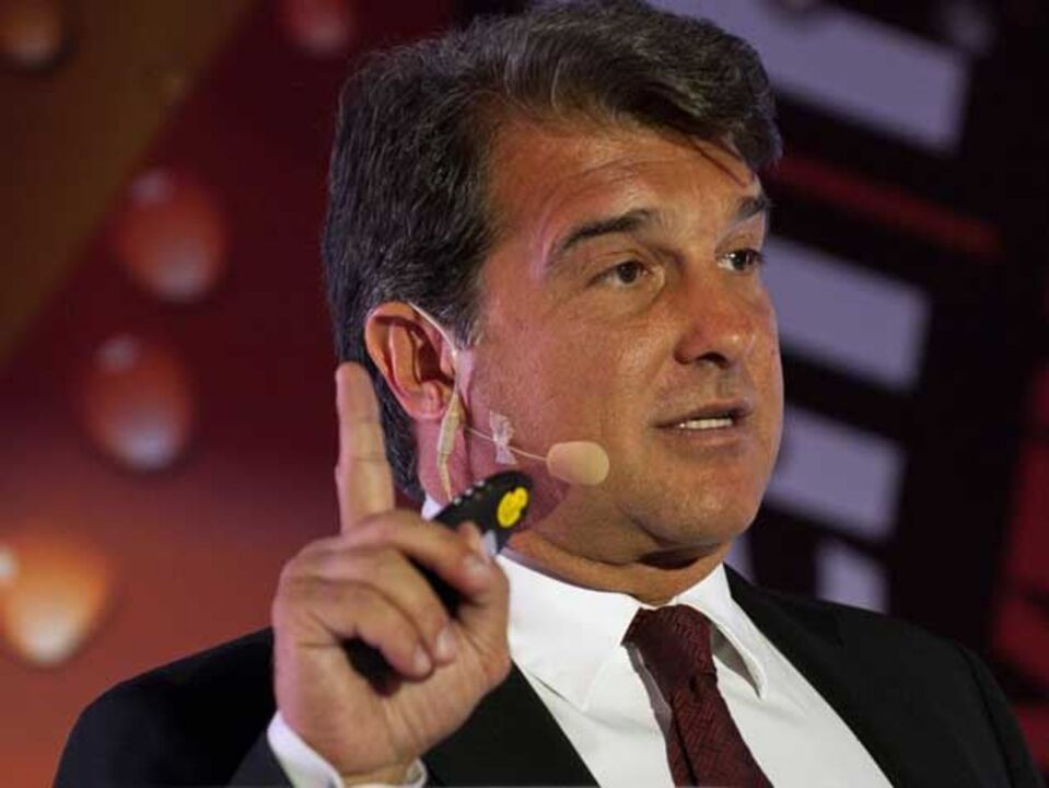 Laporta: «Rosell tem de dar explicações aos sócios»