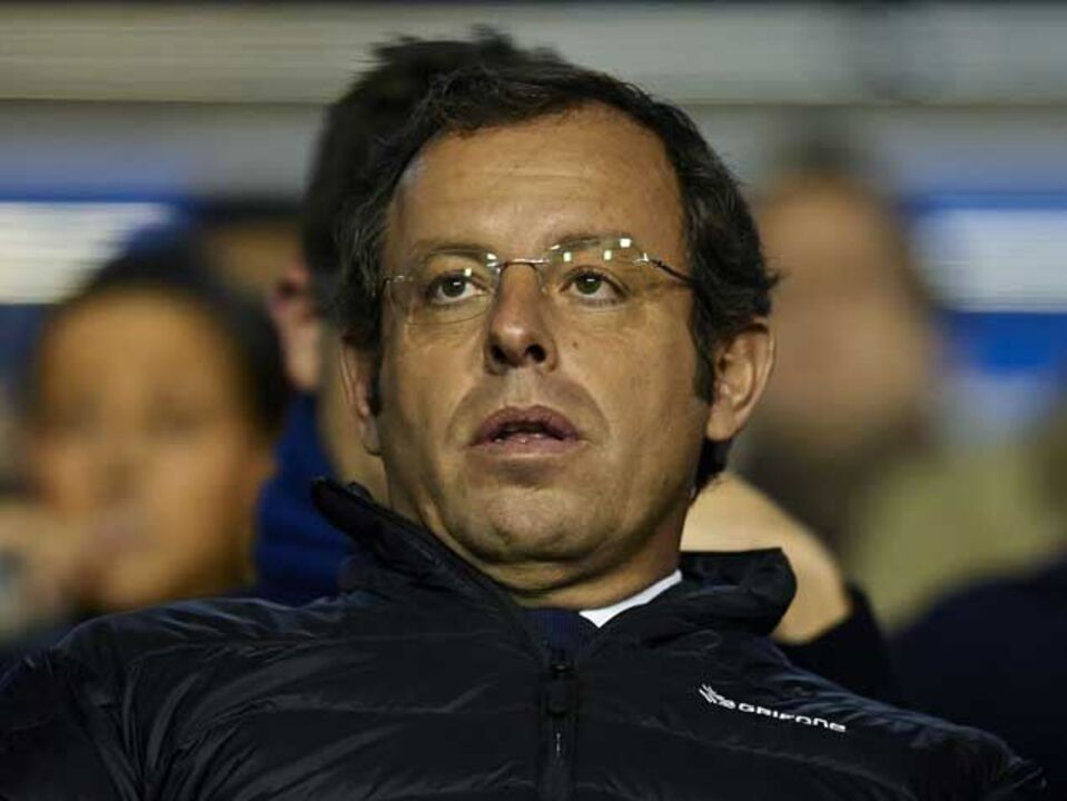 Rosell pondera abandonar o Barcelona