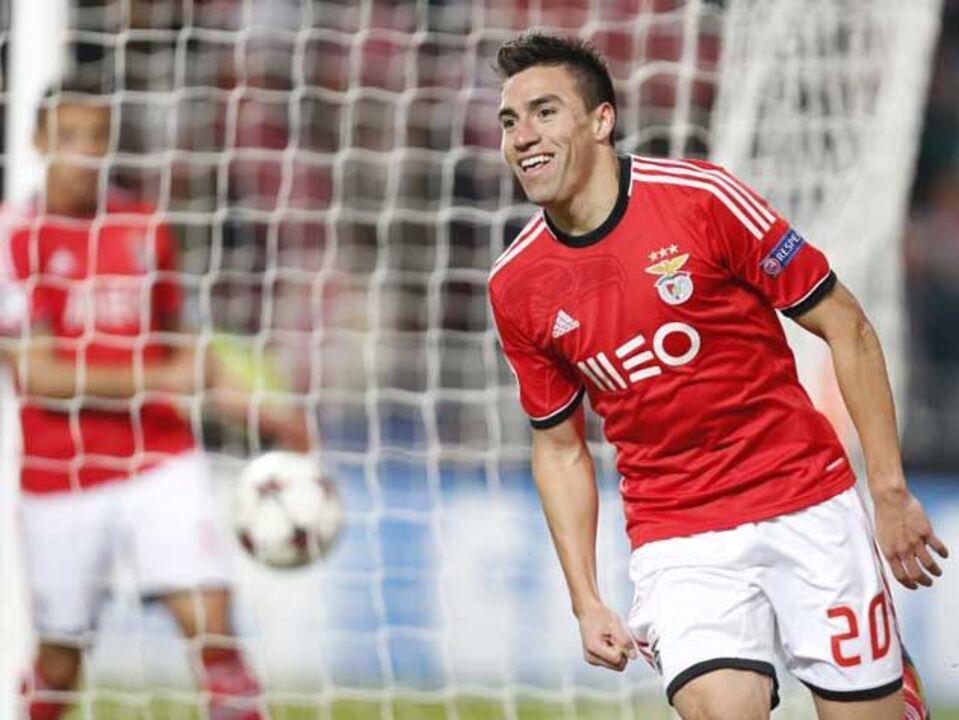 Gaitán é joia de reserva