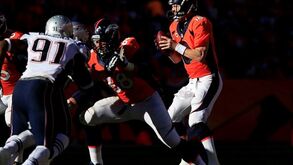 Denver bate New England rumo ao Superbowl