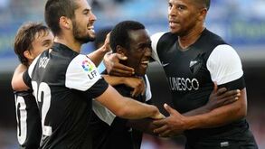 Fabrice Olinga ruma à equipa de Bruno Vale