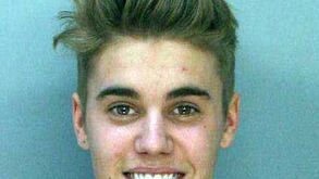 Justin Bieber preso por conduzir alcoolizado