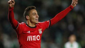 Rodrigo mais longe da órbita do Valencia