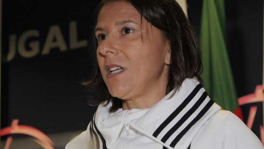 Susana Feitor recorda grandeza de Eusébio na... Coreia do Sul