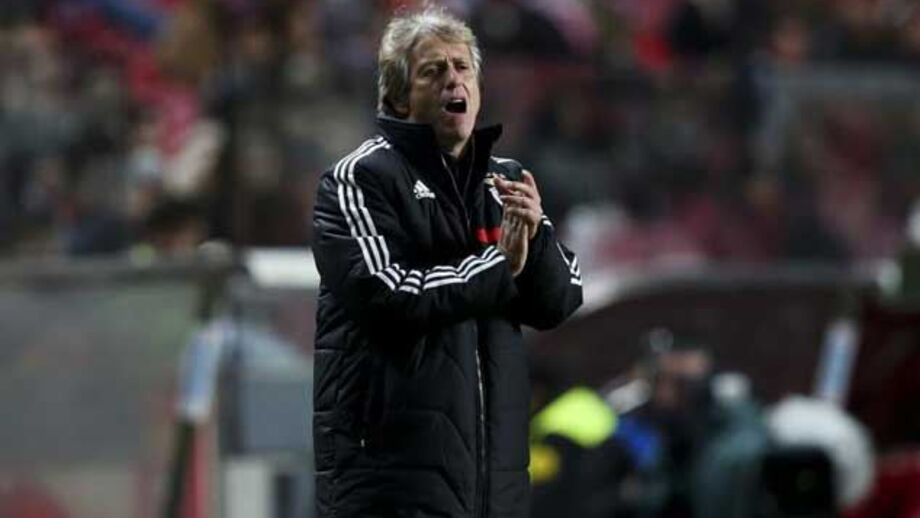 Jorge Jesus: «Isto está a passar dos limites»