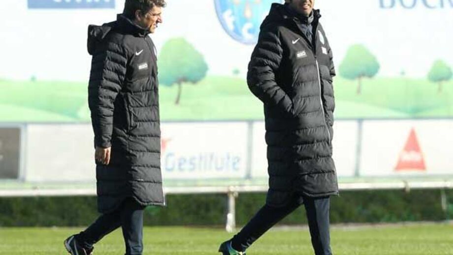 Seis ausências no regresso ao trabalho