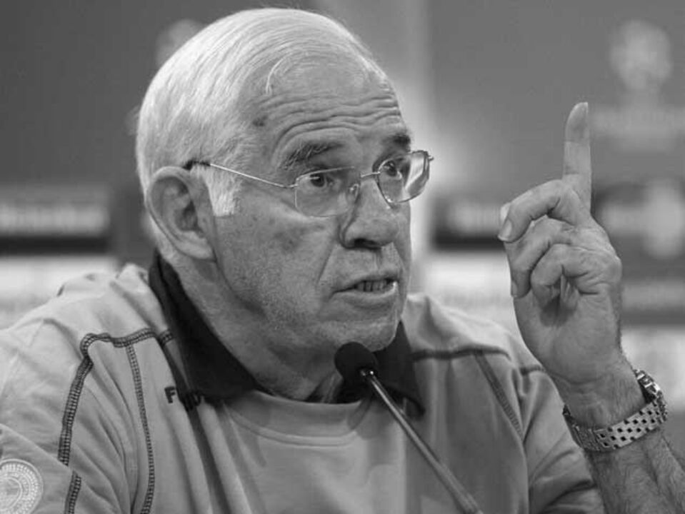 Luis Aragonés morre aos 75 anos