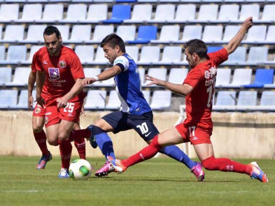Santa Clara-FC Porto B, 1-1: Empate penaliza dragões