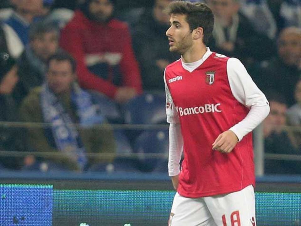 Rafa acaba com jogo em apenas 6 minutos