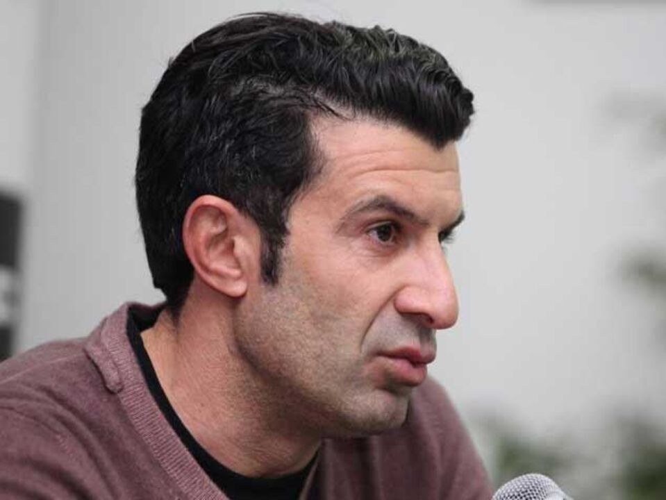 Luís Figo: «Benfica está melhor posicionado para ser campeão»