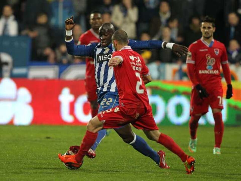 Man. United viu Mangala