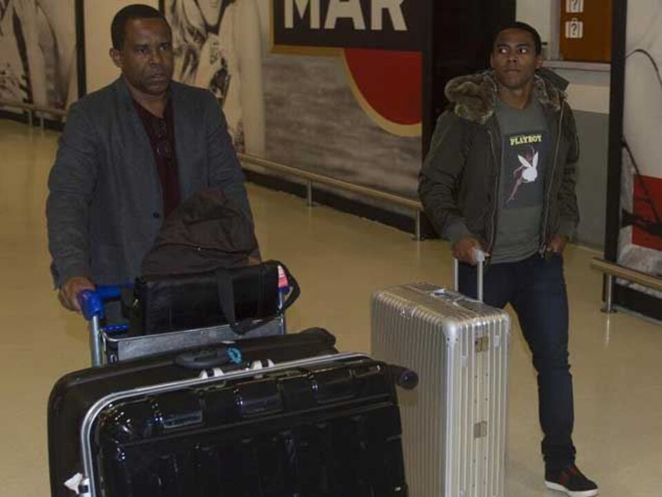 Flamengo desiste de Elias