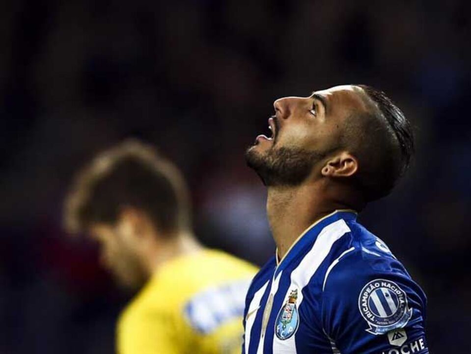 Já nem a fortaleza do Dragão resiste