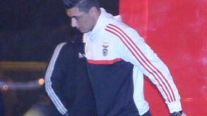 Todos no ataque três meses depois