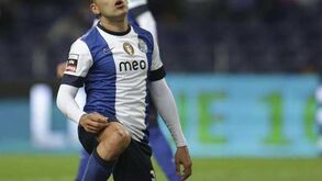 Vélez Sarsfield atento à situação de Otamendi