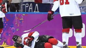 NHL: John Tavares não joga mais esta época