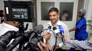 Honras de Estado no último adeus a Coluna